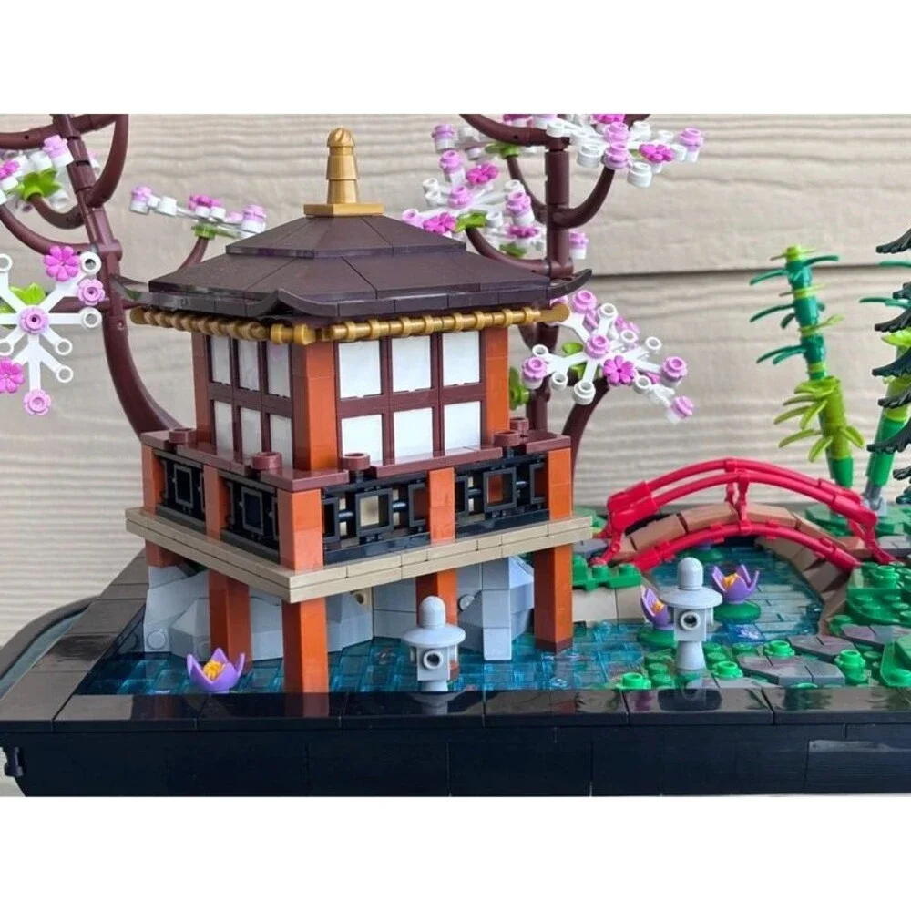 Lego Japanese Tranquil Garden 10315 Completed